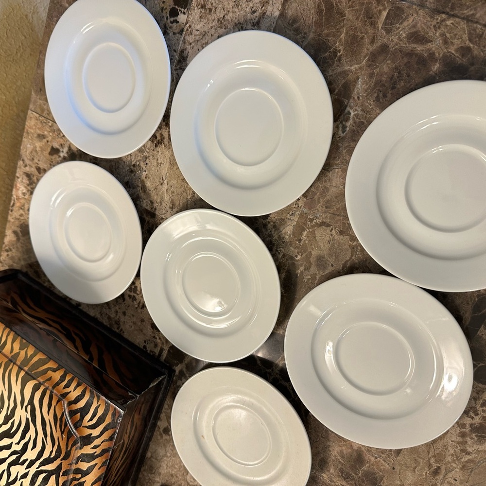 Classic White bread Plate Set set of 7